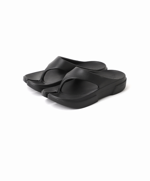 Spick & Span（スピックアンドスパン）の「Paes / ペイズ FlipFlop 01-FLIPFLOP（サンダル・レディース・ブラック/ベージュ・23cm/24cm/25cm）」の10枚目の写真