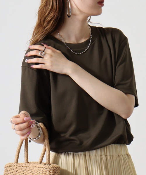 atONE(アットワン)の「atONE 4.3オンスドライTシャツ(ポリジン加工)(Tシャツ/カットソー・レディース・ホワイト/レッド/ピンク/ブラック/カーキ/イエロー系/チャコールグレー・XL/L/M)」の1枚目の写真