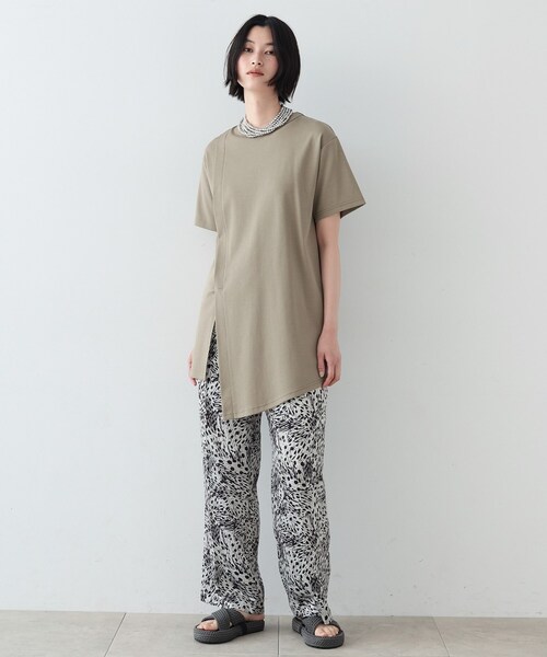 GALLEST（ギャレスト）の「◆スリットロングTシャツ（Tシャツ/カットソー・レディース・ホワイト系/カーキ/ブラック・38）」の9枚目の写真