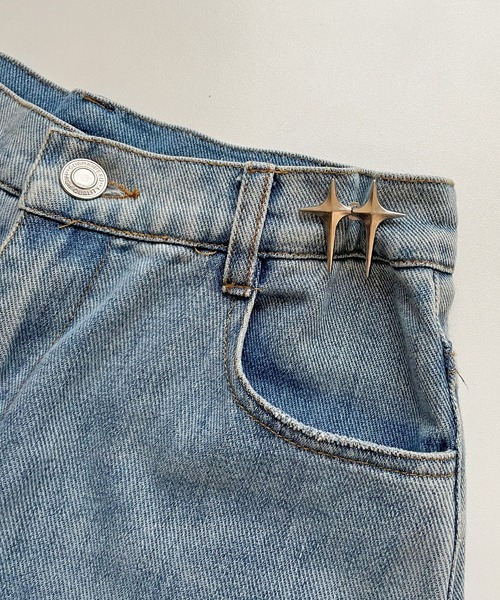 SPINNS(スピンズ)の「【10秒で解決!!】ウエスト調整ホック モチーフ(ベルト・レディース・A/B/C/D・ONESIZE)」の1枚目の写真