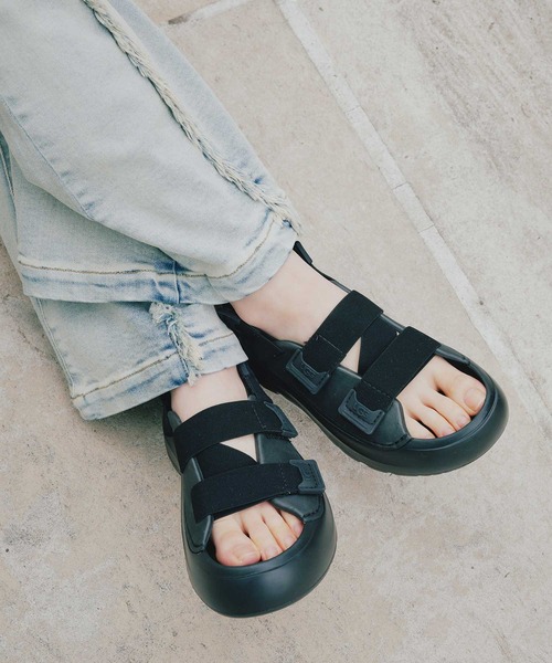 セール/ブランド古着】フラットサンダル（サンダル）｜UGG（アグ）の 