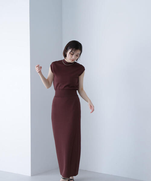 NATURAL BEAUTY BASIC（ナチュラルビューティーベーシック）の「ニットセットアップ（ワンピース・レディース・ブラック/ダークブルー/ダークブラウン・MEDIUM）」の15枚目の写真