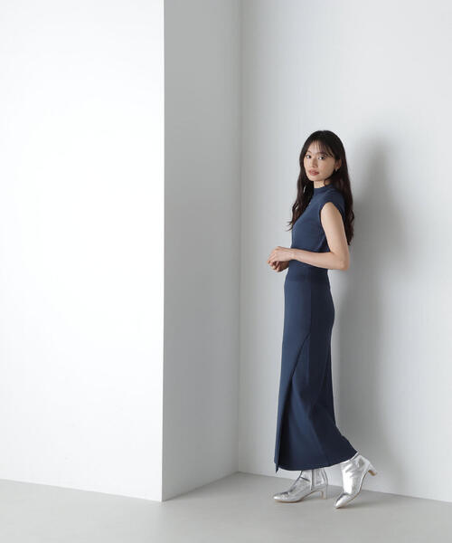 NATURAL BEAUTY BASIC（ナチュラルビューティーベーシック）の「ニットセットアップ（ワンピース・レディース・ブラック/ダークブルー/ダークブラウン・MEDIUM）」の11枚目の写真