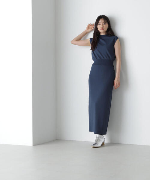 NATURAL BEAUTY BASIC（ナチュラルビューティーベーシック）の「ニットセットアップ（ワンピース・レディース・ブラック/ダークブルー/ダークブラウン・MEDIUM）」の9枚目の写真