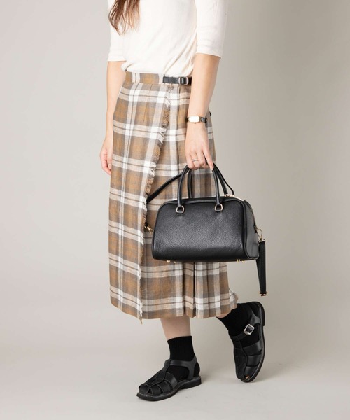 AULENTTI（オウレンティ）の「AULENTTI SMALL SHOULDER BAG  オウレンティ 2WAY スモールボストン ショルダーバッグ（ショルダーバッグ・レディース・ベージュ/ブラック・FREE）」の7枚目の写真