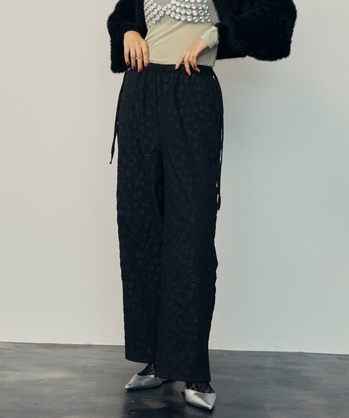 3D Small Flower Casual Pants / 立体スモールフラワー