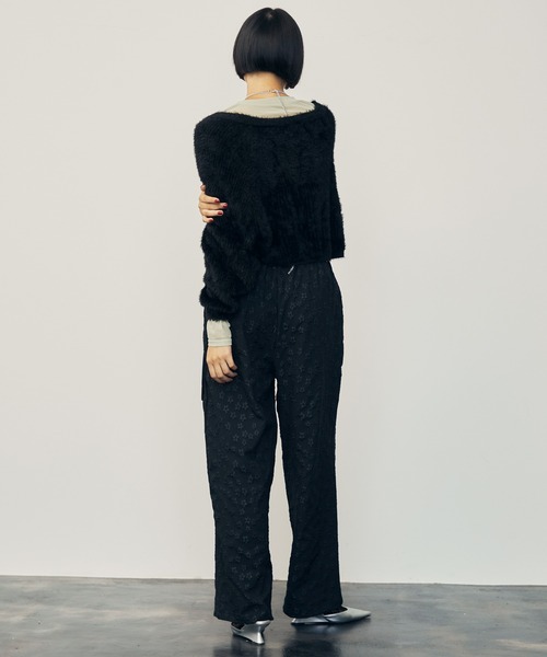 uyu.(ウユ)の「3D Small Flower Casual Pants / 立体スモールフラワーカジュアルパンツ【uyu.】(スラックス・レディース・ブラック/クリーム/ホワイト・FREE)」の15枚目の写真