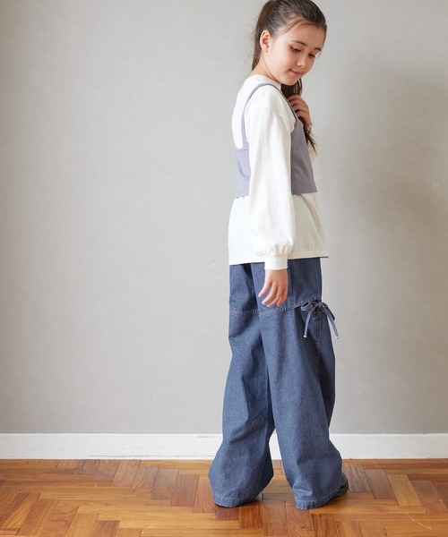 coca(coca)(コカ)の「キッズ サイドスリットリボン付きパンツ(デニムパンツ・キッズ・ブルー/ブラック・120/130/140/150)」の7枚目の写真