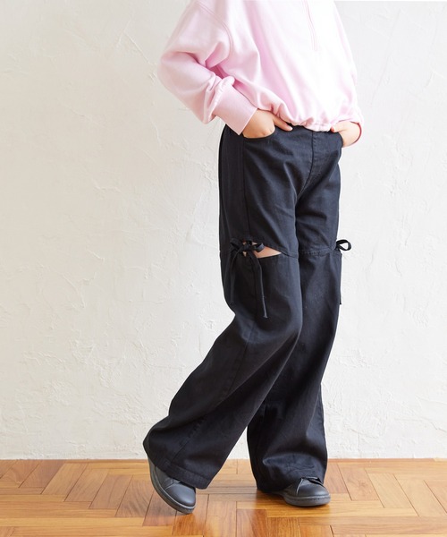 coca(coca)(コカ)の「キッズ サイドスリットリボン付きパンツ(デニムパンツ・キッズ・ブルー/ブラック・120/130/140/150)」の8枚目の写真