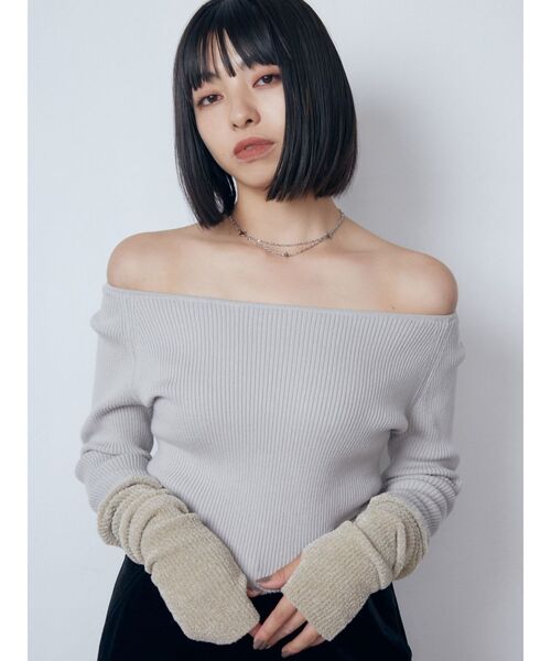 EMODA(エモダ)の「ハンドウォームリブニット(ニット/セーター・レディース・グレー/ブラック/アイボリー・FREE)」の2枚目の写真