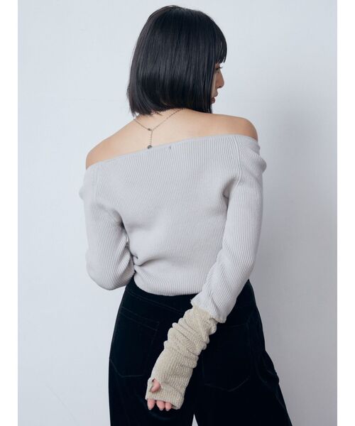 EMODA(エモダ)の「ハンドウォームリブニット(ニット/セーター・レディース・グレー/ブラック/アイボリー・FREE)」の19枚目の写真