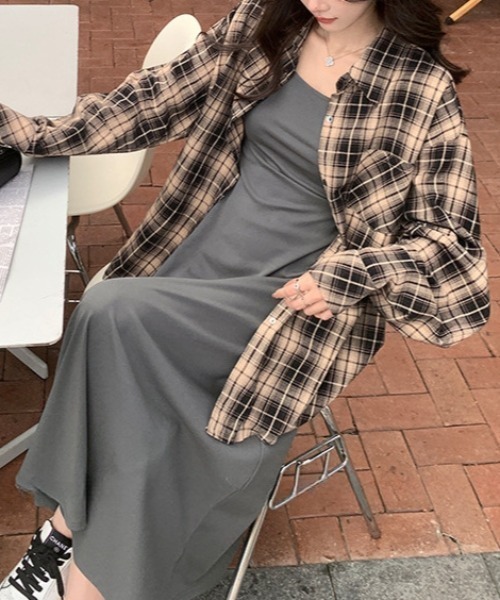 Vipoa（ヴィポア）の「オーバーサイズチェックシャツ（シャツ/ブラウス・レディース・ベージュ・FREE）」の11枚目の写真