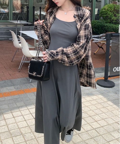 Vipoa（ヴィポア）の「オーバーサイズチェックシャツ（シャツ/ブラウス・レディース・ベージュ・FREE）」の13枚目の写真