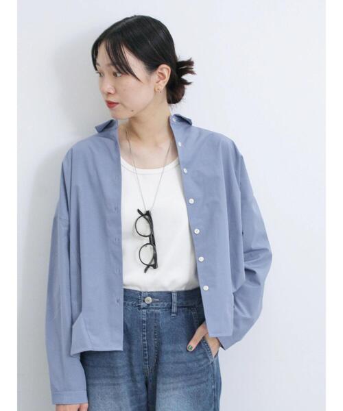 Samansa Mos2 blue(サマンサモスモスブルー)の「◎裾タックシャツ(シャツ/ブラウス・レディース・ブルー/チャコールグレー/ライトベージュ・F)」の1枚目の写真