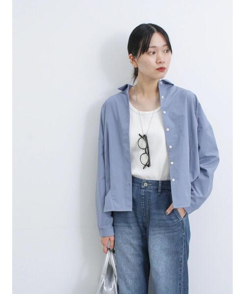 Samansa Mos2 blue(サマンサモスモスブルー)の「◎裾タックシャツ(シャツ/ブラウス・レディース・ブルー/チャコールグレー/ライトベージュ・F)」の7枚目の写真