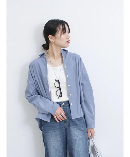 Samansa Mos2 blue(サマンサモスモスブルー)の「◎裾タックシャツ(シャツ/ブラウス・レディース・ブルー/チャコールグレー/ライトベージュ・F)」の13枚目の写真