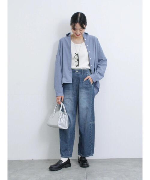 Samansa Mos2 blue(サマンサモスモスブルー)の「◎裾タックシャツ(シャツ/ブラウス・レディース・ブルー/チャコールグレー/ライトベージュ・F)」の14枚目の写真