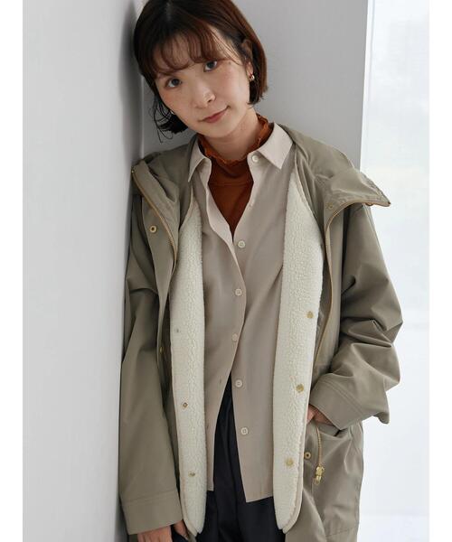 Samansa Mos2 blue(サマンサモスモスブルー)の「◎裾タックシャツ(シャツ/ブラウス・レディース・ブルー/チャコールグレー/ライトベージュ・F)」の17枚目の写真