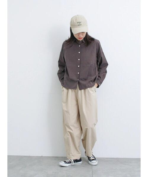 Samansa Mos2 blue(サマンサモスモスブルー)の「◎裾タックシャツ(シャツ/ブラウス・レディース・ブルー/チャコールグレー/ライトベージュ・F)」の21枚目の写真