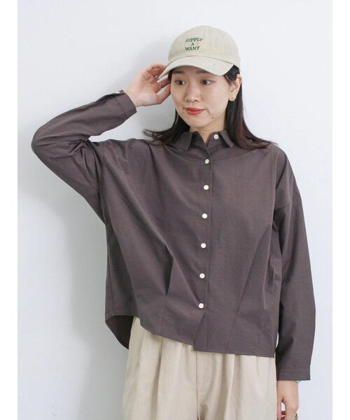 Samansa Mos2 blue(サマンサモスモスブルー)の「◎裾タックシャツ(シャツ/ブラウス・レディース・ブルー/チャコールグレー/ライトベージュ・F)」の22枚目の写真