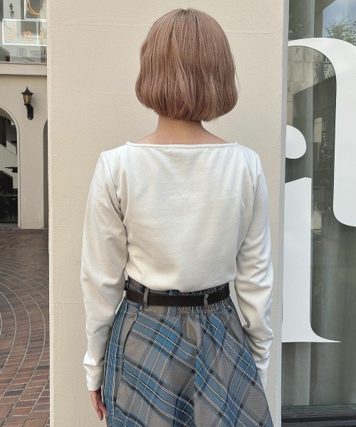 an another angelus（アンアナザーアンジェラス）の「シャンゼリゼ通りプリントロンＴ/ananotherangelus/fint　フィント（Tシャツ/カットソー・レディース・オフホワイト/ライトグレー・FREE）」の5枚目の写真