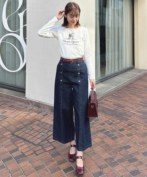 an another angelus（アンアナザーアンジェラス）の「シャンゼリゼ通りプリントロンＴ/ananotherangelus/fint　フィント（Tシャツ/カットソー・レディース・オフホワイト/ライトグレー・FREE）」の8枚目の写真