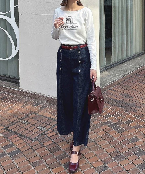 an another angelus（アンアナザーアンジェラス）の「シャンゼリゼ通りプリントロンＴ/ananotherangelus/fint　フィント（Tシャツ/カットソー・レディース・オフホワイト/ライトグレー・FREE）」の9枚目の写真