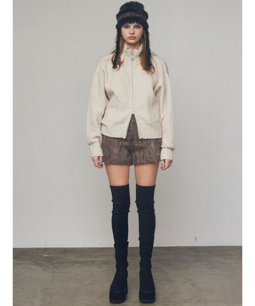 EMODA（エモダ）の「シャギータックショートパンツ（その他パンツ・レディース・グレー/ブラウン・MEDIUM/SMALL）」の15枚目の写真