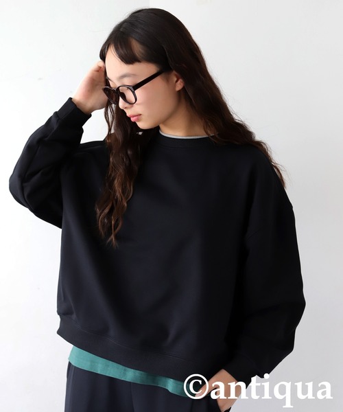 antiqua（アンティカ）の「ショート丈トップス（スウェット・キッズ・チャコールグレー/スミクロ/ネイビー/ブラック/ライトグリーン/ホワイト・140/160/150）」の3枚目の写真