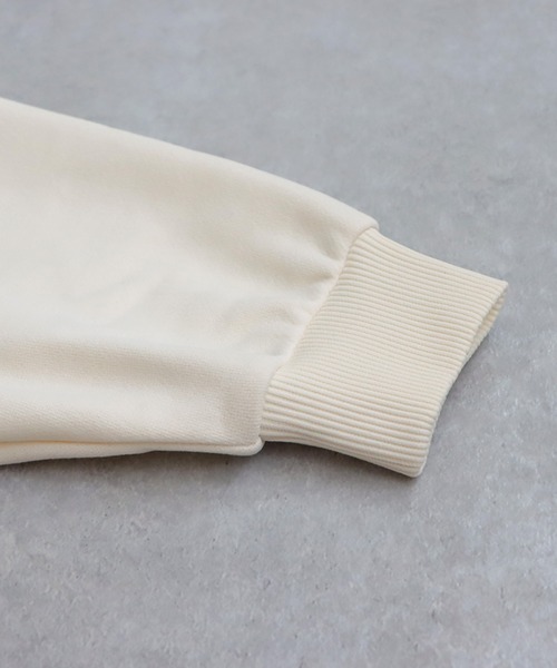 antiqua（アンティカ）の「ショート丈トップス（スウェット・キッズ・チャコールグレー/スミクロ/ネイビー/ブラック/ライトグリーン/ホワイト・140/160/150）」の17枚目の写真