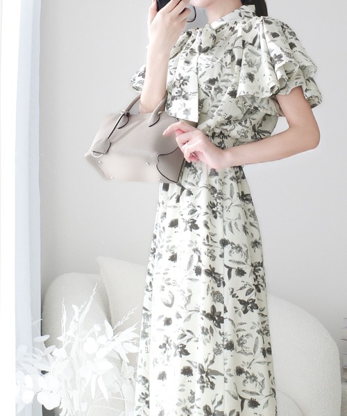 【ミナペルホネン】美品 piha ワンピース 花柄刺繍 カットワーク フリル袖 ミナペルホネン】美品 piha ワンピース 花柄刺繍 カットワーク フリル