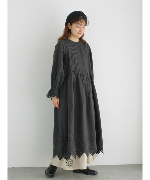 TSUHARU by Samansa Mos2（ツハルバイサマンサモスモス）の「スカラップ刺繍ワンピース（ワンピース・レディース・キナリ/ボルドー/ブラック・F）」の10枚目の写真