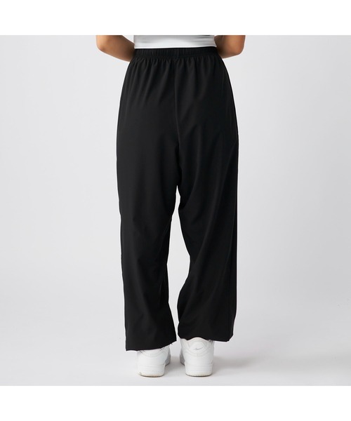 repipi armario（レピピ アルマリオ）の「repipi armario/レピピアルマリオ キッズ ブランド ロゴ 軽量 裾シャーリング ストレッチ オーバーサイズ ルーズパンツ（その他パンツ・キッズ・パープル/ブラック/カーキ・150cm/160cm/170cm/140cm）」の7枚目の写真