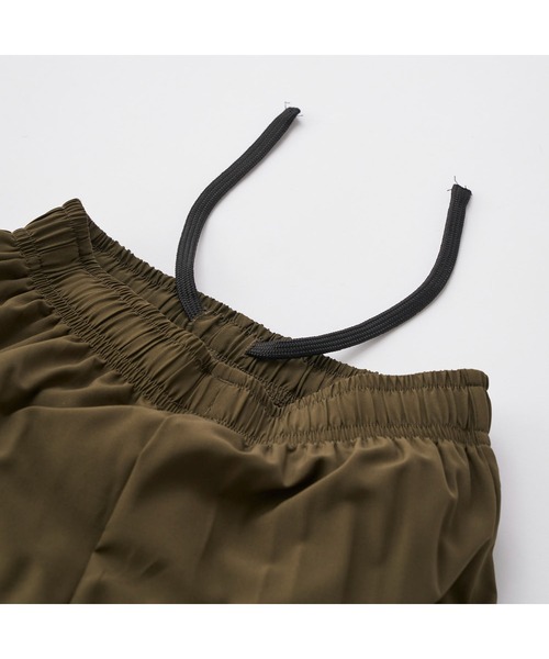 repipi armario（レピピ アルマリオ）の「repipi armario/レピピアルマリオ キッズ ブランド ロゴ 軽量 裾シャーリング ストレッチ オーバーサイズ ルーズパンツ（その他パンツ・キッズ・パープル/ブラック/カーキ・150cm/160cm/170cm/140cm）」の19枚目の写真