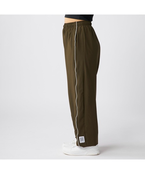 repipi armario（レピピ アルマリオ）の「repipi armario/レピピアルマリオ キッズ ブランド ロゴ 軽量 裾シャーリング ストレッチ オーバーサイズ ルーズパンツ（その他パンツ・キッズ・パープル/ブラック/カーキ・150cm/160cm/170cm/140cm）」の15枚目の写真