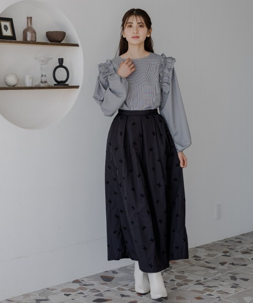 slattgir(スラットジール)の「高身長 ショルダーフリルグレンチェックブラウス(トールサイズ)fifiean(シャツ/ブラウス・レディース・ブラウン系/ホワイト系・5L/4L/3L/LL/L/M)」の18枚目の写真