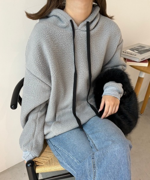 paravion（パラビオン）の「ボアプルオーバー（パーカー・レディース・ホワイト/ブラック/グレー・FREE）」の3枚目の写真