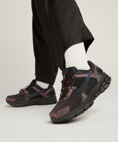【NIKE】ズームボメロ5 レディース スニーカー ブラウン系 NIKE スニーカー 「NIKE」ZOOM VOMERO 5 レディース : ZOZOTOWN
