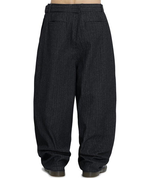 OY(オーワイ)の「『OY/オーワイ』 BELTED SIDE TWO TUCK WIDE PANTS/ベルトサイドツータックワイドパンツ(その他パンツ・レディース・ブラック・M/L)」の7枚目の写真