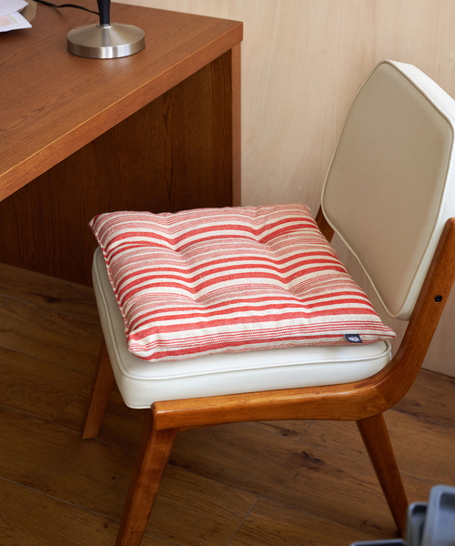 ACME FURNITURE（アクメファニチャー）の「Vintage Fabric Seat Cushion　シートクッション（クッション/クッションカバー・レディース・B/A/C/D・FREE）」の2枚目の写真
