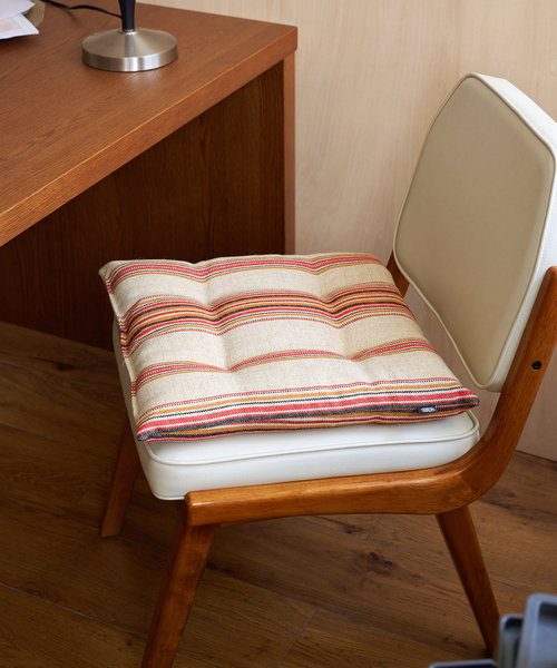 ACME FURNITURE（アクメファニチャー）の「Vintage Fabric Seat Cushion　シートクッション（クッション/クッションカバー・レディース・B/A/C/D・FREE）」の4枚目の写真