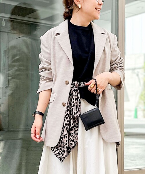 Rie Miller（リエミラー）の「《セットアップ対応》リネンライクシングルジャケット（テーラードジャケット・レディース・ライトグレー/ベージュ・38）」の9枚目の写真