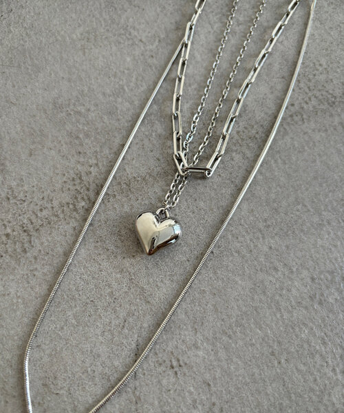 DouDou（ドゥドゥ）の「ハート3連ネックレス（ネックレス・レディース・シルバー/ゴールド・FREE）」の3枚目の写真