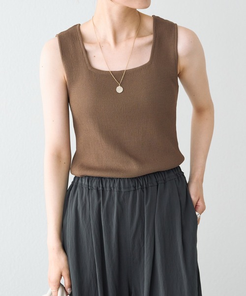 PUAL CE CIN（ピュアルセシン）の「【Du noir】リネンタッチスクエアタンク（ニット/セーター・レディース・ブラック/オフホワイト/グレイッシュベージュ/モカ・FREE）」の21枚目の写真