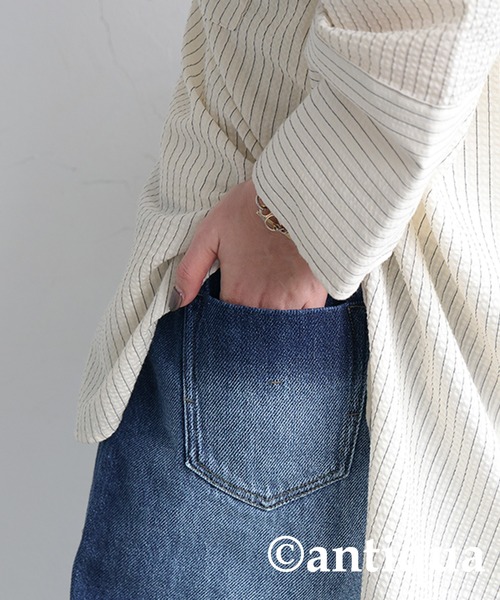 antiqua(アンティカ)の「色落ちタックデニム(デニムパンツ・レディース・ブルー系その他2/ブルー系その他・MEDIUM/LARGE)」の19枚目の写真