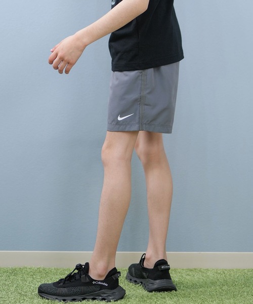 NIKE(ナイキ)の「NIKE/ナイキ ICON WOVEN SHORT キッズ ショーツ 86L978(その他パンツ・キッズ・エメラルド/ブラック/スモークグレー・4:105cm/5:110cm/6:115cm/7:120cm)」の13枚目の写真