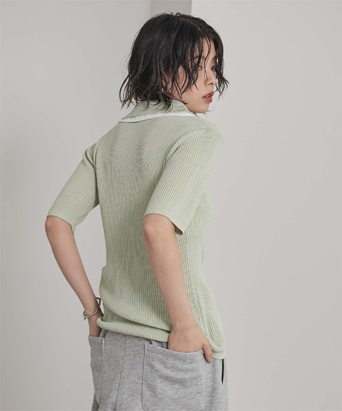 miette(ミエット)の「配色ドッキングポロニット(ニット/セーター・レディース・グレー/ブラウン/ライトグリーン・FREE)」の4枚目の写真