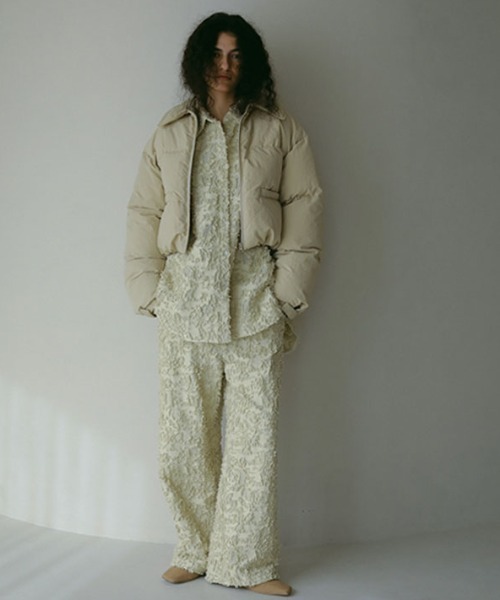 ETRE TOKYO(エトレトウキョウ)の「カットジャガードセミワイドパンツ(その他パンツ・レディース・オフホワイト/ベージュ・S/M)」の14枚目の写真