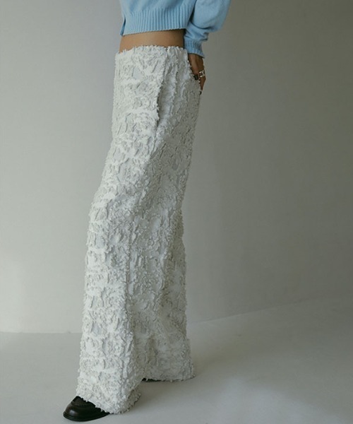 ETRE TOKYO(エトレトウキョウ)の「カットジャガードセミワイドパンツ(その他パンツ・レディース・オフホワイト/ベージュ・S/M)」の11枚目の写真