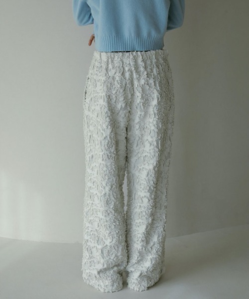 ETRE TOKYO(エトレトウキョウ)の「カットジャガードセミワイドパンツ(その他パンツ・レディース・オフホワイト/ベージュ・S/M)」の10枚目の写真